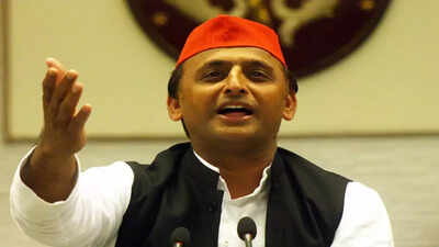 Independence Day speech: Akhilesh Yadav takes aim at RSS, BJP over PM Modi’s praise and ‘Swadeshi’ call; says, 'Sanghi-saathi' should thank British on completing 100 years
