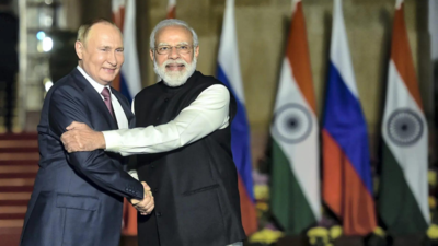 Trump Softens Stand On India After Meeting Putin; Hints At No Secondary Sanctions | Russia Oil