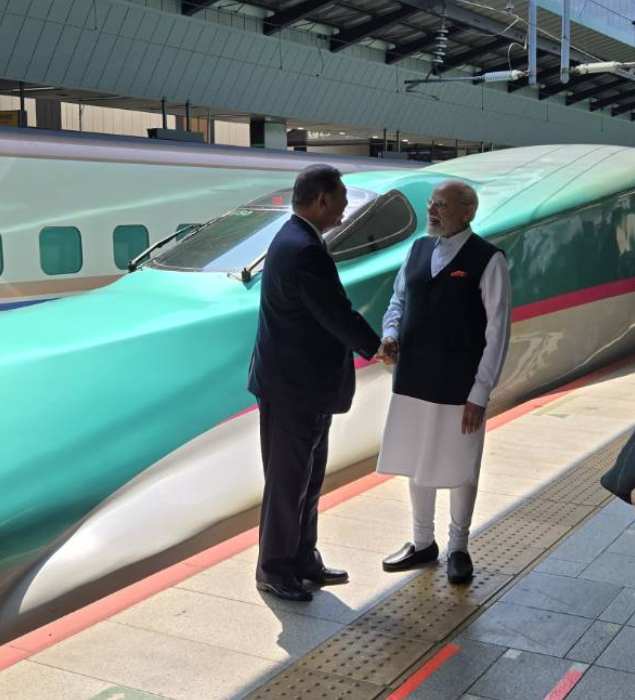 PM Modi takes a bullet train ride with Japan PM (Image credits: X @shigeruishiba)