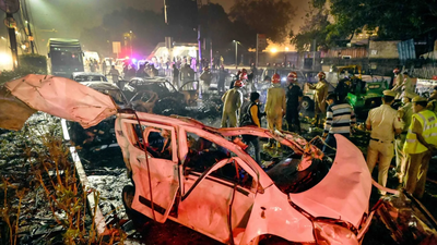 Red Fort car blast: Delhi, Uttar Pradesh, Maharashtra on high alert; directives issued for religious sites, sensitive districts & border areas