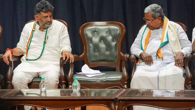 Karnataka CM row: Siddaramaiah wants high command to decide soon; Jarkiholi confirms push citing DKS' ambition