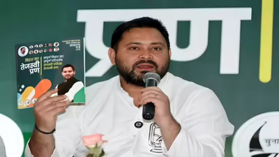 BJP flying 30 choppers to counter '37-year-old': Tejashwi Yadav