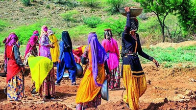 Cabinet clears NREGA rejig, opening Nuclear sector to pvt firms