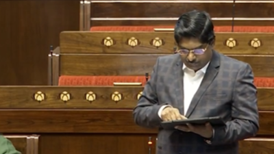 MP asks government to reconsider holding winter session when Delhi becomes ‘gas chamber’