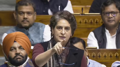 Priyanka Gandhi meets Nitin Gadkari over work, shares food & laughter