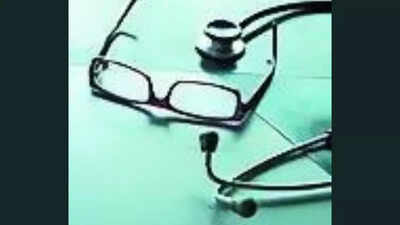 Delhi doctor arrested for Maharashtra kidney racket; Trichy medic on the run