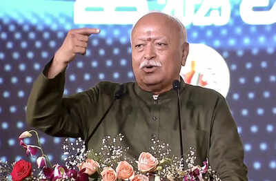 RSS chief Mohan Bhagwat addresses the Bharatiya Vigyan Sammelan in Tirupati, Andhra Pradesh. (PTI Photo) 'No conflict between science and dharma': Mohan Bhagwat explains how two are 'similar'; what RSS chief said