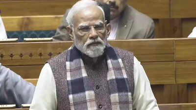 'Bowed to Muslim League': PM Modi's sharp attack on Nehru over Vande Mataram; takes 'MMC' dig at Congress