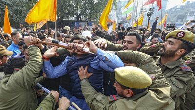 <p>Protests outside Jammu Lok Bhavan</p> Protest held outside Jammu Lok Bhavan over MBBS admission row