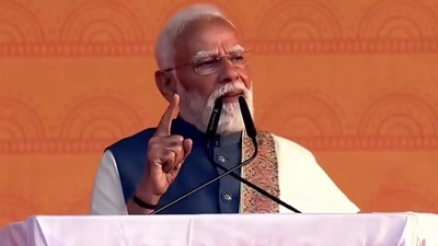 PM Modi: Freed country from tendency to link all good works with one family