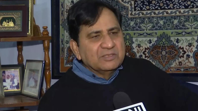 'Whoever Gandhi family supports will win': Ex-leader Shakeel Ahmad makes big claim on Congress presidential elections 2022