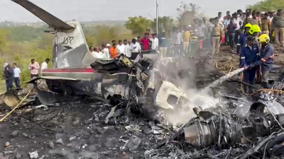 Ajit Pawar Dead In Barimati Crash: Eyewitness Details Explosions; PM Reacts, Nation Stunned Ajit Pawar Dead In Barimati Crash: Eyewitness Details Explosions; PM Reacts, Nation Stunned