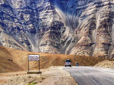 Ahead of key Ladakh meet, Buddhist group meets MoS Home, opposes statehood demand