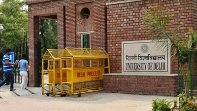 . DU bids adieu to wall of democracy