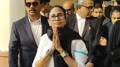 BJP Accuses Mamata of Misleading Nation After SC SIR Ruling, TMC Counters Claims