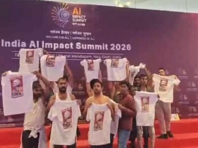 ‘Gandi Aur Nangi Rajneeti’: PM Modi Slams Congress Over ‘Shirtless’ Protest At AI Summit