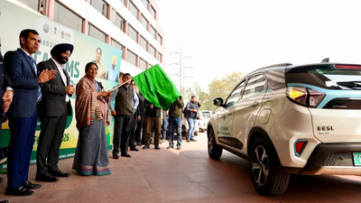 Pollution needs year-round action, says CM as Delhi gets six new air monitoring stations