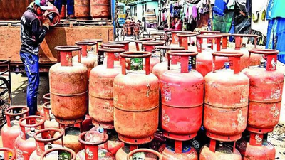 'India Is An Oasis Of Energy Security': Govt Says No Fuel Shortage, Warns Against Misinformation