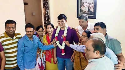 MBBS graduate tops civil services exam in which professionals dominate