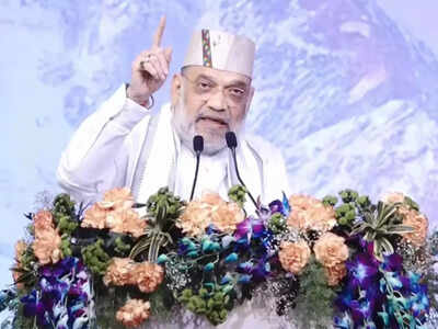 Amit Shah intensifies efforts to put infiltrators' issue to forefront