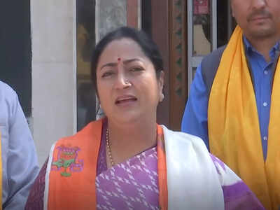 "We are going to fulfil this demand": CM Rekha Gupta lays foundation stone for new foot overbridge at ISBT 'We are going to fulfil this demand': Delhi CM Rekha Gupta lays foundation stone for new foot overbridge at ISBT
