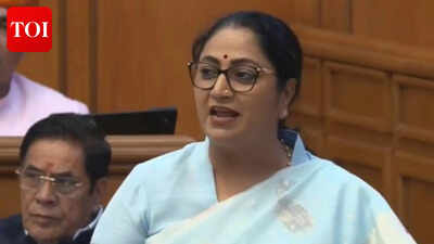 CM Rekha Gupta unveils Delhi's air pollution mitigation plan for 2026