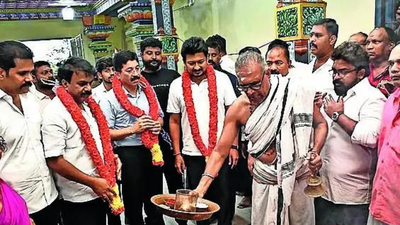 Temple today, mosque tomorrow: It's election season