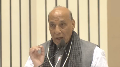 On Pak minister’s warning to hit Kolkata, Rajnath says ‘only God knows how many parts they’ll be broken into’