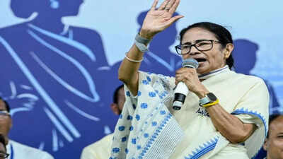 Kolkata Strong Room Row: TMC Alleges Security Lapses After Midnight Access Controversy Kolkata Strong Room Row: TMC Alleges Security Lapses After Midnight Access Controversy