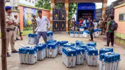 EC Orders Repoll In 15 Booths Across Bengal's Magrahat Paschim, Diamond Harbour EC Orders Repoll In 15 Booths Across Bengal's Magrahat Paschim, Diamond Harbour