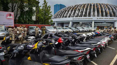 Over 1.1 lakh 2-wheeler riders and pedestrians killed on roads in 2024