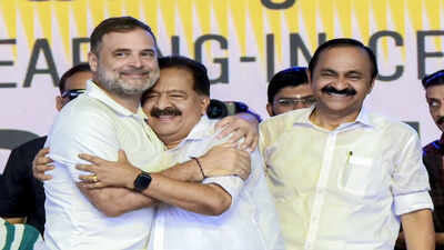 Kerala Swearing-In Ceremony Triggers Political Row Over Full Rendition Of Vande Mataram