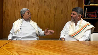 Karnataka Power Tussle Returns As Siddaramaiah, DK Shivakumar Reach Delhi For Key Talks