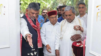 Karnataka CM Change Buzz Grows After Rahul–Sidda Meeting, Offers RS Berth To CM Siddaramaiah