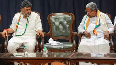 Siddaramaiah Likely To Step Down As Karnataka CM Amid Congress Leadership Transition Buzz Siddaramaiah Likely To Step Down As Karnataka CM Amid Congress Leadership Transition Buzz