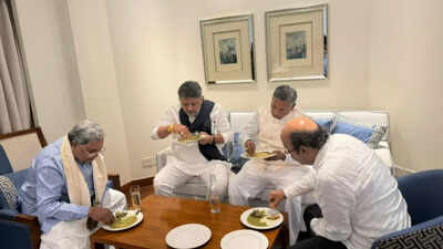 After breakfast diplomacy, Siddaramaiah-DK Shivakumar meet over lunch in Delhi