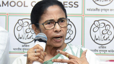 Photo credit: ANI Mamata Banerjee urges opposition unity, calls for ‘joint platform’ against BJP after West Bengal poll defeat