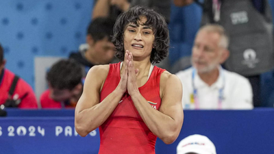 Vinesh Phogat Delhi HC slams WFI for calling Vinesh Phogat Olympic exit national shame
