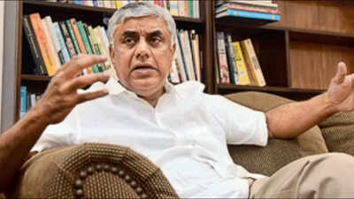 PM prioritised publicity over performance: Congress report card