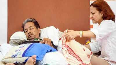 Sonam Wangchuk's Wife Opposes Medical Treatment Without Consent; Abhijeet Dipke Begins Hunger Strike Sonam Wangchuk's Wife Opposes Medical Treatment Without Consent; Abhijeet Dipke Begins Hunger Strike