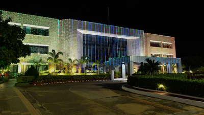 Police are tracing the source of the email Isro headquarters evacuated after bomb threat email, nothing suspicious found