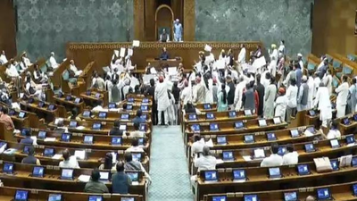 DMK demands immediate NEET ban, seeks probe into Jantar Mantar violence