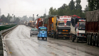 Torrential rain triggered fresh landslides across J&K Amid rain & fresh landslides, Jammu-Srinagar NH closure enters Day 3