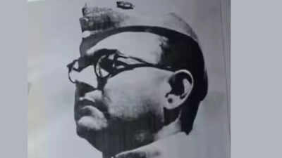Netaji Subhas Chandra Bose ’s octogenarian Germany-based daughter, Anita Pfaff, moved Supreme Court Daughter in SC, seeks return of Netaji's ashes from Japan