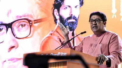 '₹18 Crore Stolen Every Year' At Mumbai's Siddhivinayak Temple: Raj Thackeray's Donation Theft Claim '₹18 Crore Stolen Every Year' At Mumbai's Siddhivinayak Temple: Raj Thackeray's Donation Theft Claim