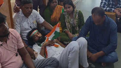 Activist Devendra Mahto Stopped From Tiranga March As Jharkhand Student Protest Escalates On I-Day Activist Devendra Mahto Stopped From Tiranga March As Jharkhand Student Protest Escalates On I-Day