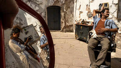 Behind-the-scenes image featuring Avani Rai (left) during the Pirelli Calendar shoot in Delhi I Picture credit: Alessandro Scotti From erotic fantasy to Indian identity, a famous Italian calendar finds a new story