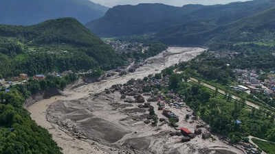 Flash floods in Nepal have triggered alerts in Uttar Pradesh and Bihar Nepal flood: Centre puts Bihar & UP on high alert as NDRF deploys teams