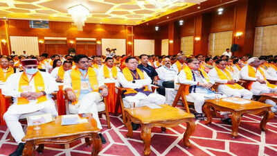 "PM Modi's call will raise awareness among youth against drug abuse": Uttarakhand CM Dhami tunes into 137th edition of 'Mann Ki Baat' "PM Modi's call will raise awareness among youth against drug abuse": Uttarakhand CM Dhami tunes into 137th edition of 'Mann Ki Baat'