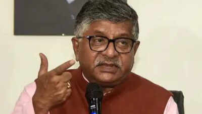 BJP MP Ravi Shankar Prasad Cong drowned India, we rebuilt it: BJP